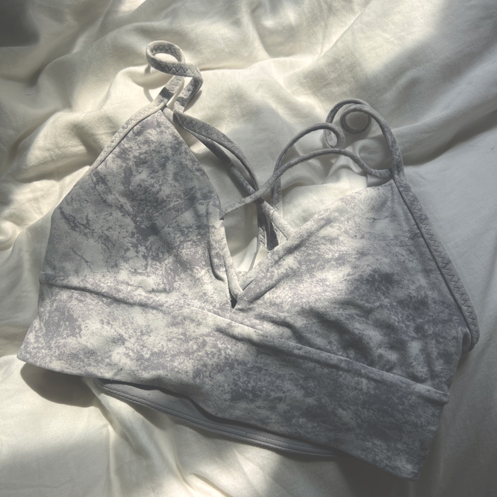 Lulu lemon sports bra